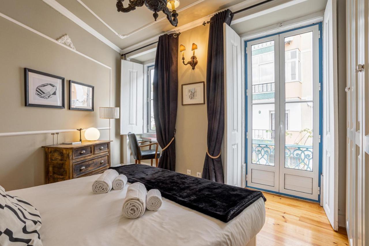 Bright Tailor Made Apartment By The Castle Lisbon Exterior photo
